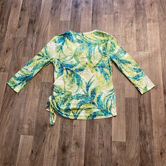 Palm Grove Green Tropical Asymmetric Blouse Size Small - Picture 3 of 5